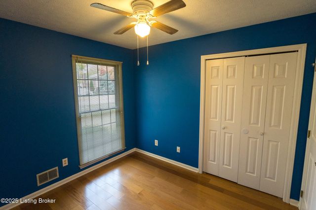 7209 Old N Church Rd, Louisville, KY 40214