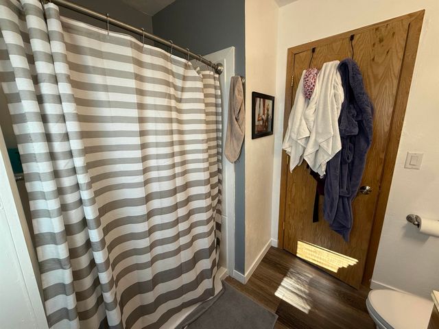 3301 SE 1st St, Minot, ND 58701