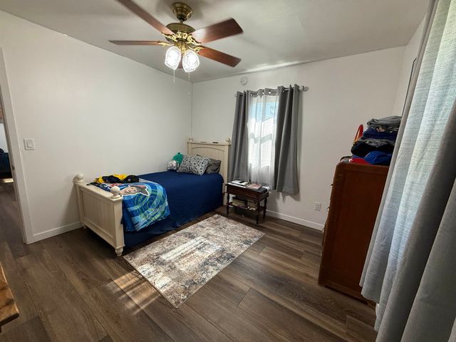 3301 SE 1st St, Minot, ND 58701