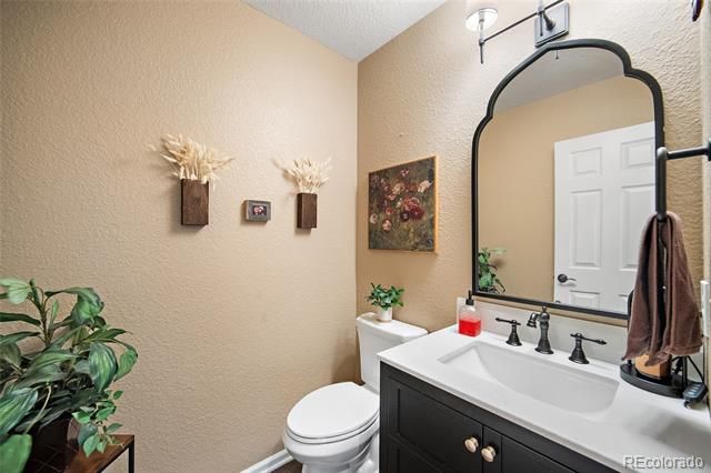 23450 Bent Oaks Way, Parker, CO 80138