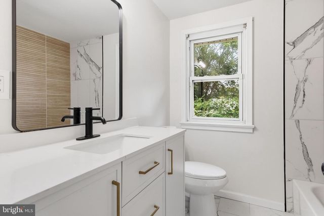 10 E DARTMOUTH RD, Pennsville, NJ 08070