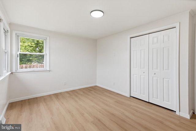 10 E DARTMOUTH RD, Pennsville, NJ 08070