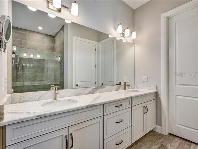 14958 CONTENTA LOOP, Bradenton, FL 34211