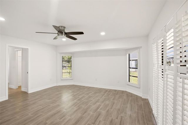 176 N WATERWAY DRIVE NW, Port Charlotte, FL 33952