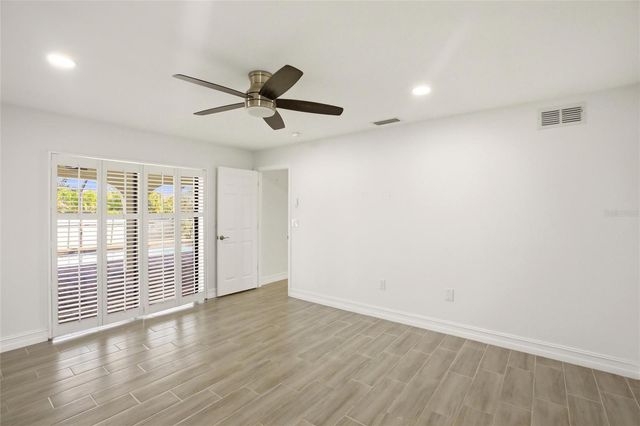 176 N WATERWAY DRIVE NW, Port Charlotte, FL 33952