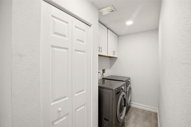 176 N WATERWAY DRIVE NW, Port Charlotte, FL 33952