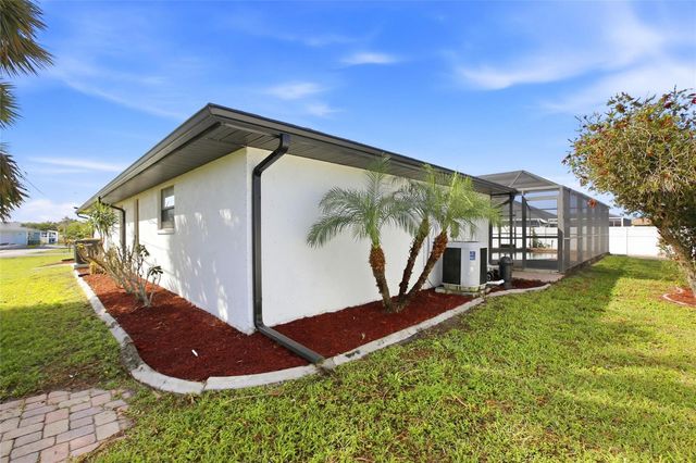 176 N WATERWAY DRIVE NW, Port Charlotte, FL 33952