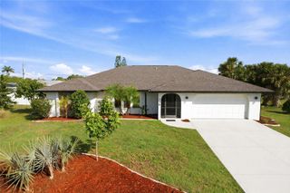 176 N WATERWAY DRIVE NW, Port Charlotte, FL 33952