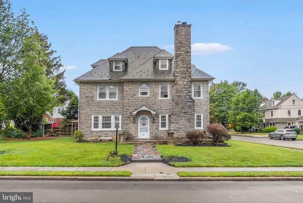 474 KENWOOD RD, Drexel Hill, PA 19026