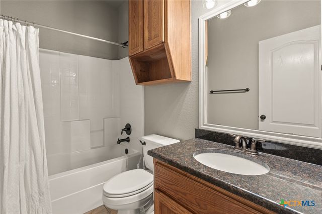 1957 Grandview Drive, Salado, TX 76571