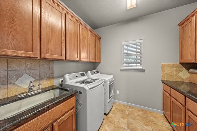 1957 Grandview Drive, Salado, TX 76571
