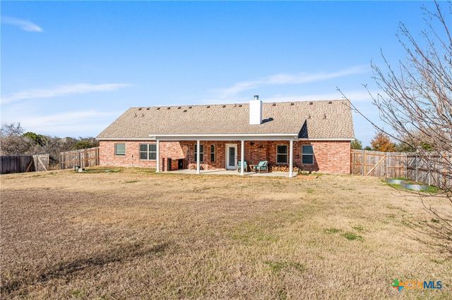 1957 Grandview Drive, Salado, TX 76571