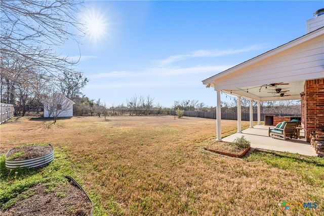 1957 Grandview Drive, Salado, TX 76571