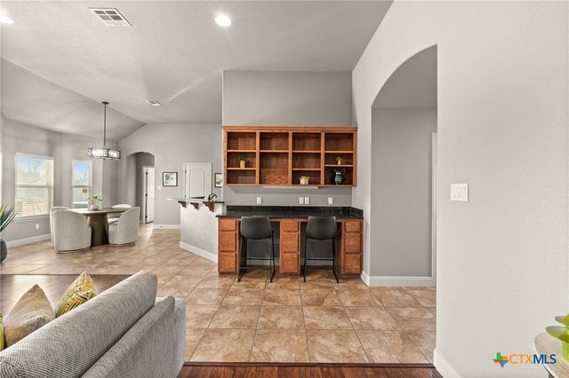 1957 Grandview Drive, Salado, TX 76571
