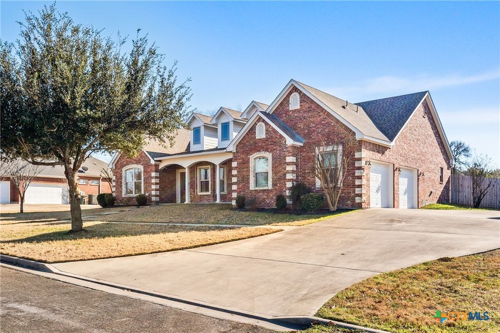1957 Grandview Drive, Salado, TX 76571