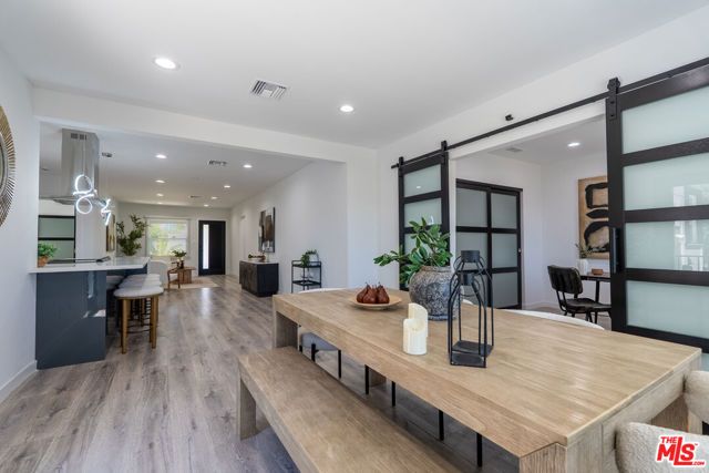 6160 Shoshone Avenue, Los Angeles, CA 91316
