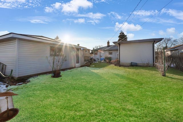 7843 Jackson Avenue, Munster, IN 46321