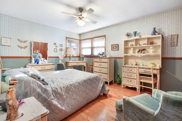 7843 Jackson Avenue, Munster, IN 46321