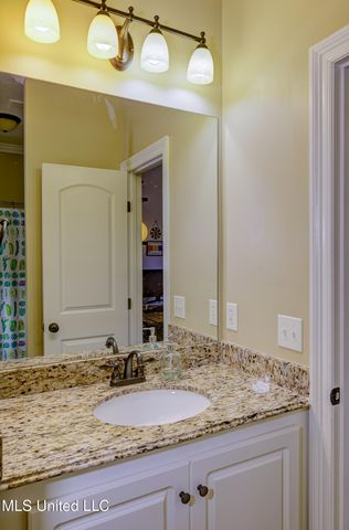 127 Rockbridge Crossing, Clinton, MS 39056