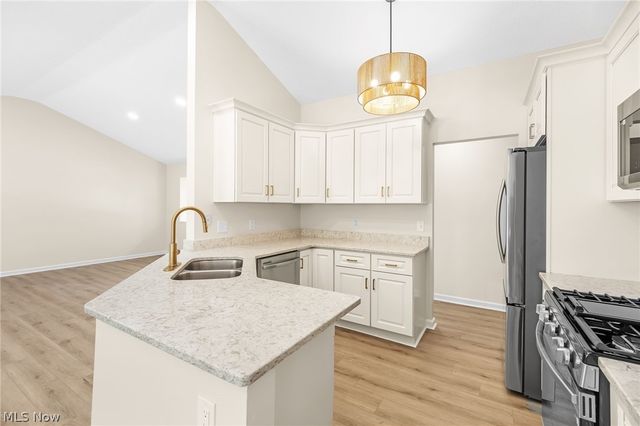 1216 Waldo Way, Twinsburg, OH 44087