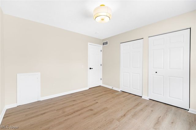 1216 Waldo Way, Twinsburg, OH 44087