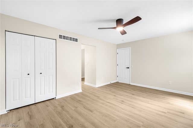 1216 Waldo Way, Twinsburg, OH 44087