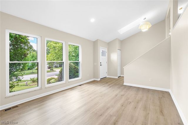 1216 Waldo Way, Twinsburg, OH 44087