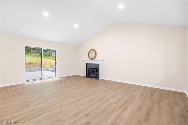 1216 Waldo Way, Twinsburg, OH 44087