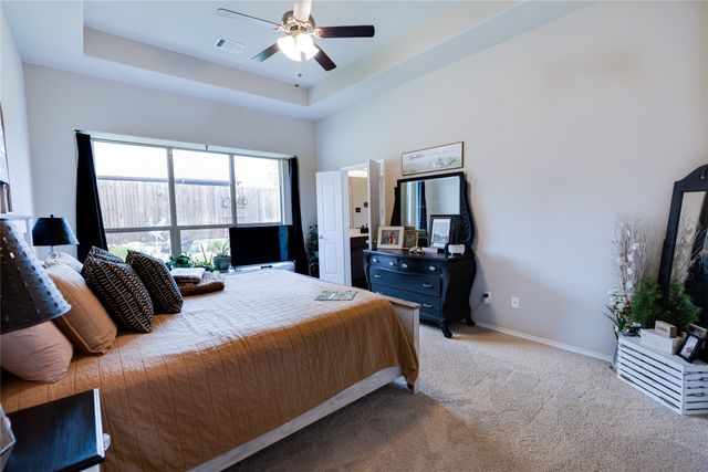 744 Sandy Chip Trail, Fort Worth, TX 76108