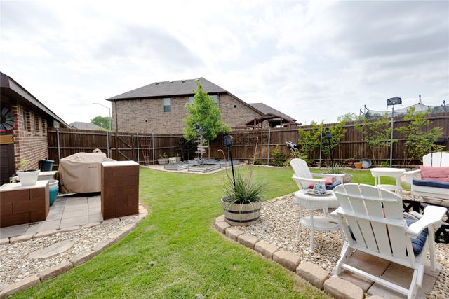 744 Sandy Chip Trail, Fort Worth, TX 76108