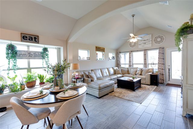 744 Sandy Chip Trail, Fort Worth, TX 76108