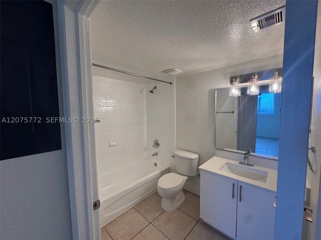7901 NW 7th Ave 1111, Miami, FL 33150