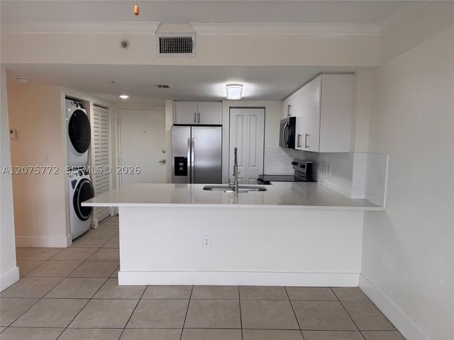 7901 NW 7th Ave 1111, Miami, FL 33150