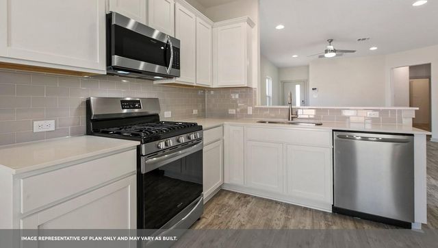 8519 Faded Denim DR, Mustang Ridge, TX 78610