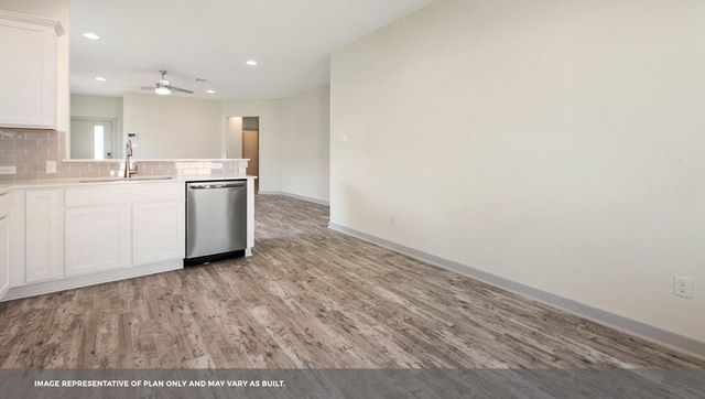 8519 Faded Denim DR, Mustang Ridge, TX 78610