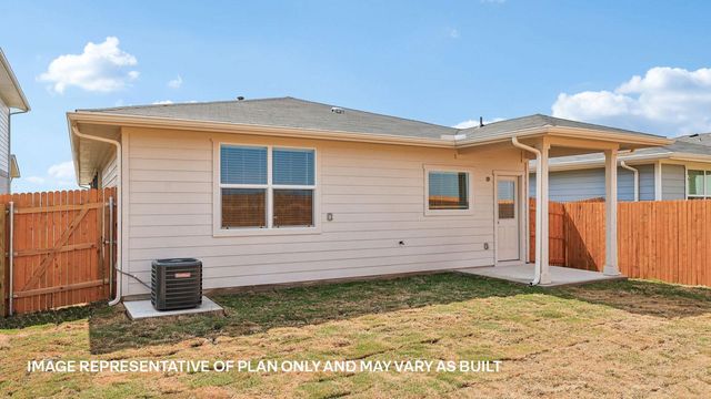 8519 Faded Denim DR, Mustang Ridge, TX 78610