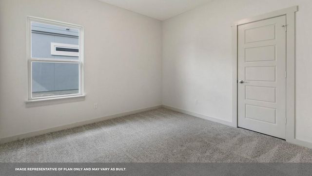 8519 Faded Denim DR, Mustang Ridge, TX 78610