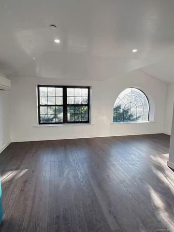 1417 117TH Street, College Point, NY 11356