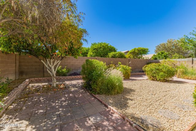 10523 W MOHAWK Lane, Peoria, AZ 85382