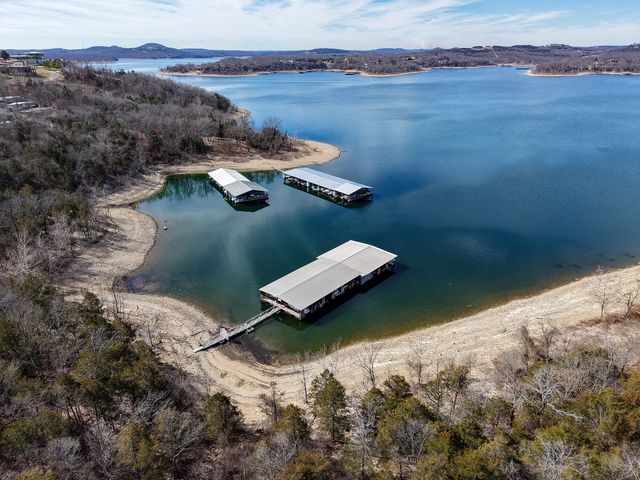 110 Kimberling Shores Lane Lane 6, Kimberling City, MO 65686