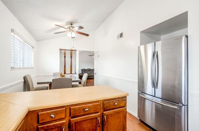 143 Pecos Loop SE, Rio Rancho, NM 87124