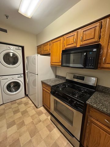 147 Kelton 305, Boston, MA 02134
