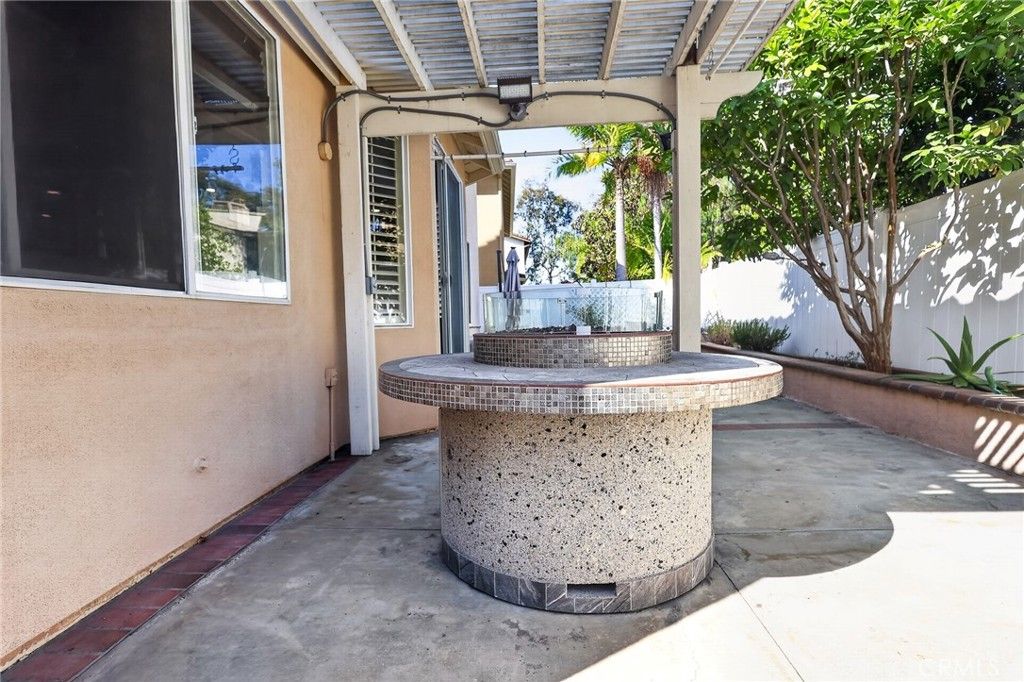 29 Pembroke, Irvine, CA 92618 — photo 5