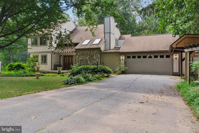 2716 HILLSIDE CT, Ijamsville, MD 21754