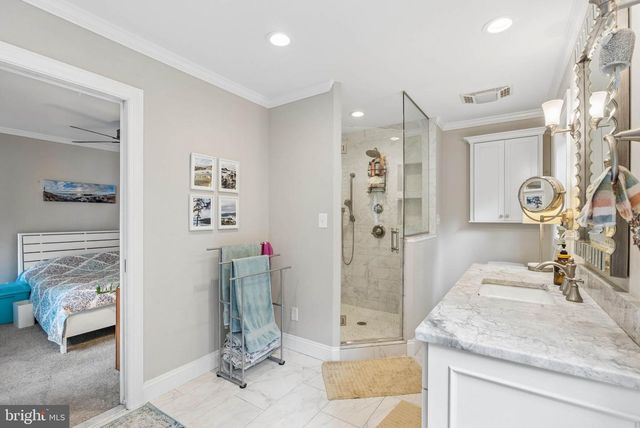 2716 HILLSIDE CT, Ijamsville, MD 21754