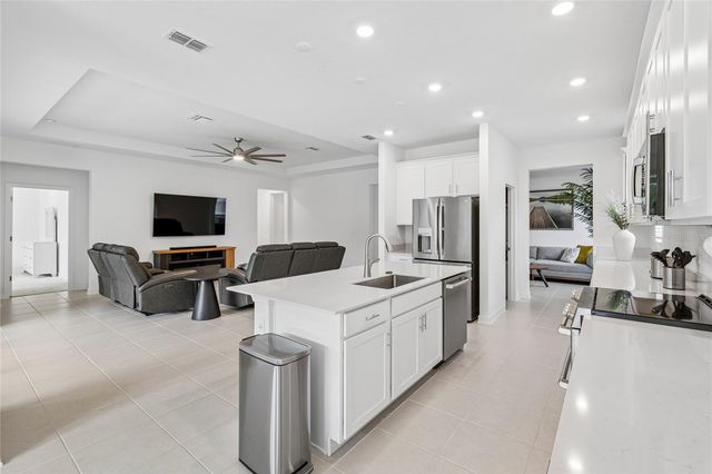 5352 DAGENHAM DRIVE, Davenport, FL 33837