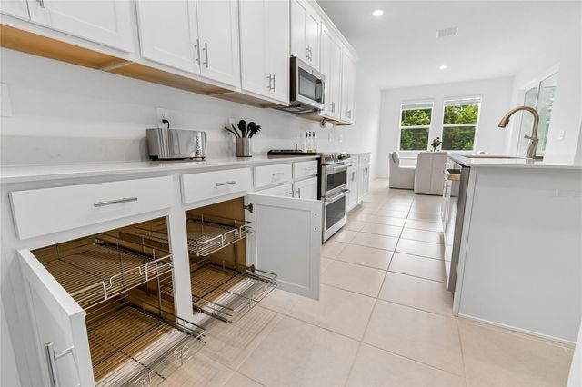 5352 DAGENHAM DRIVE, Davenport, FL 33837