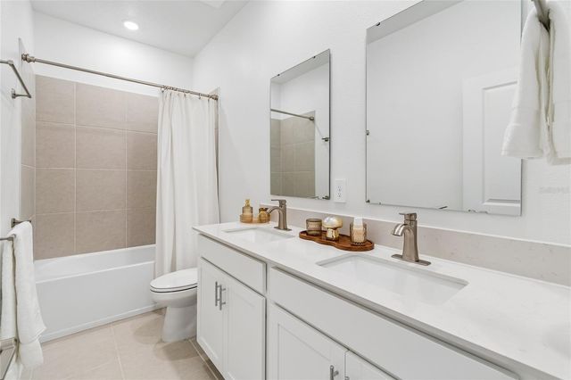 5352 DAGENHAM DRIVE, Davenport, FL 33837