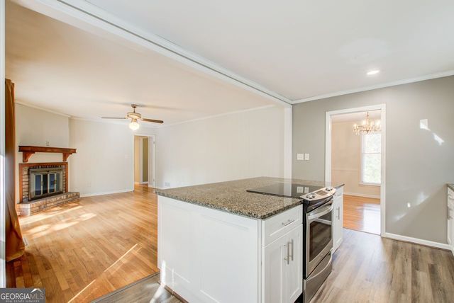 859 Candy Lane SW, Marietta, GA 30068