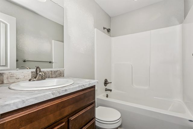 411 E Clark, Augusta, KS 67010